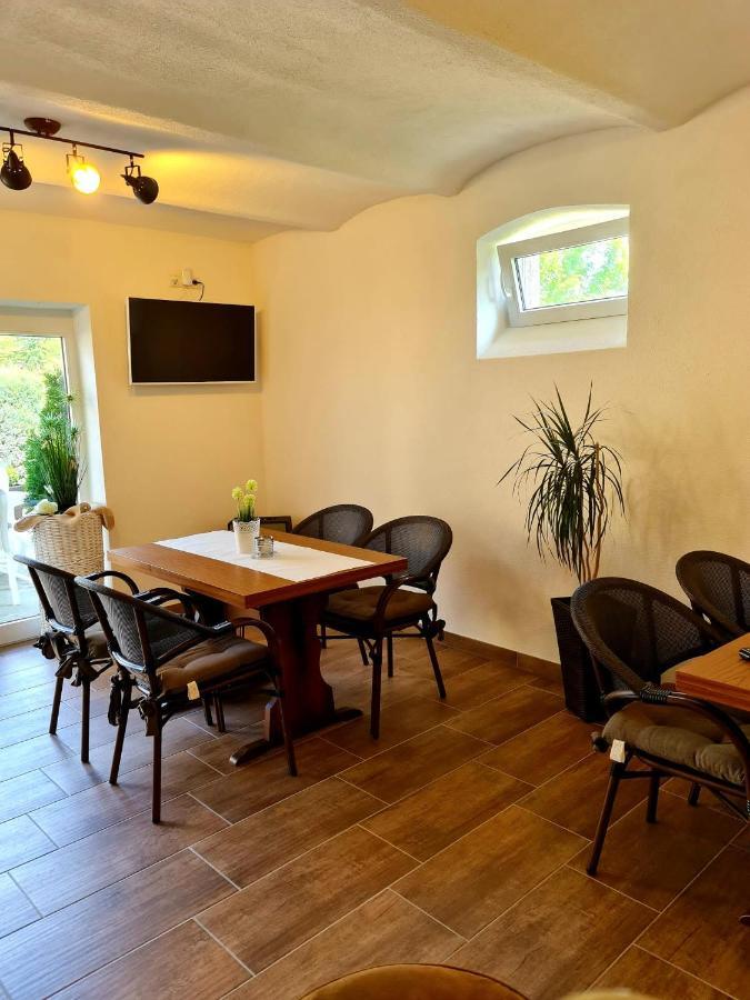 Pension Villaggio Mertesheim Dış mekan fotoğraf